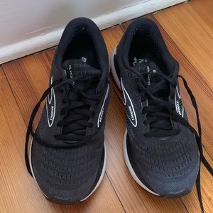 Brooks Glycerin Black